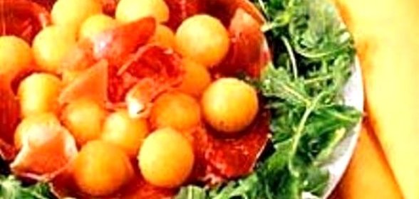 Итальянский салат с дыней