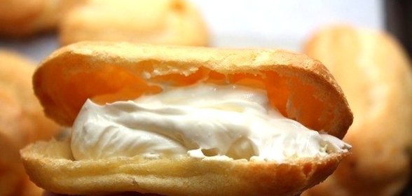 Белоснежный крем для заварных пирожных