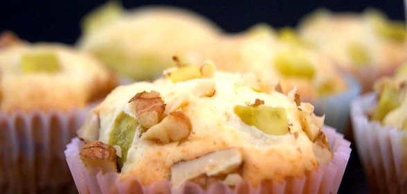 Кексы с картофелем и орехами