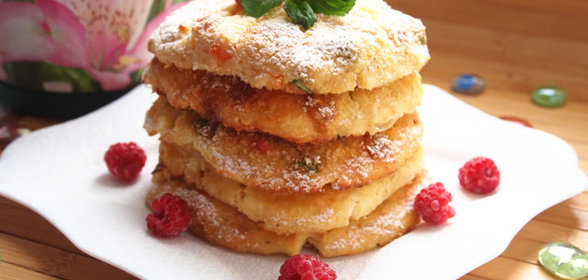 Запеченные сырники с цукатами