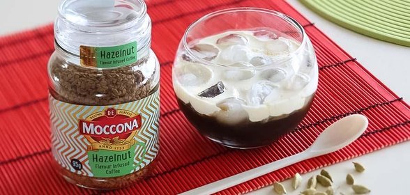 Ледяной кофе с кардамоном