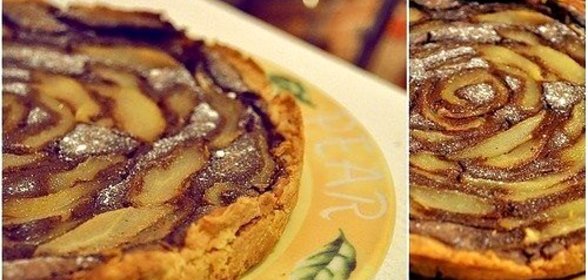 Шоколадно-грушевый торт на творожном тесте