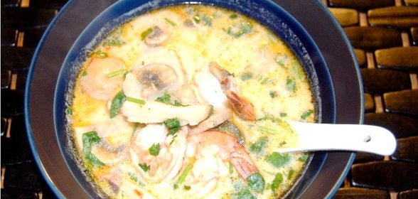 Молочный суп с пастой и морскими гребешками