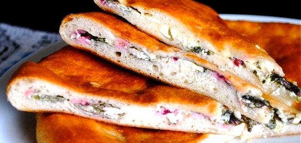 Осетинский пирог с ботвой