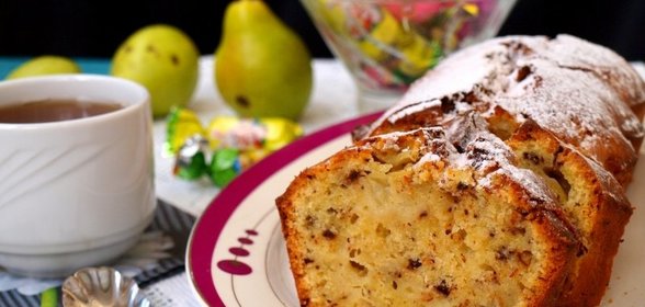 Грушёвый кекс с шоколадом