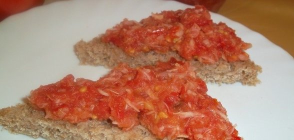 Салат с кальмарами и опятами