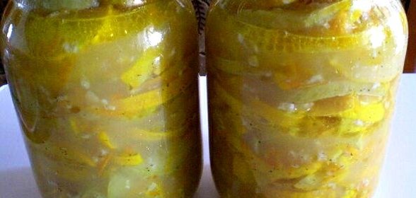 Кабачковый салат с чесноком