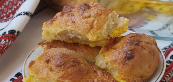 Милинки - болгарские булочки в омлете