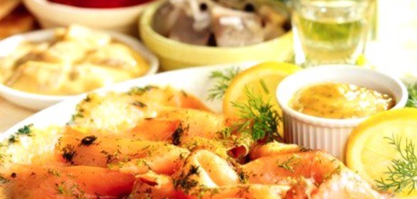 Пряная малосольная норвежская семга, маринованная с апельсиновым соком