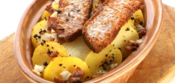 Картофель со шпигом