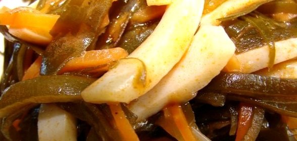 Солянка из морской капусты