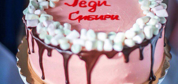 Бисквитный торт с крем-чиз