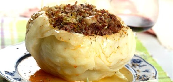 Капуста, фаршированная мясом