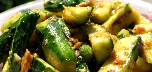 Салат по-корейски из огурцов