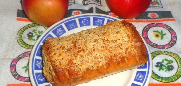 Батон фаршированный мясом и овощами