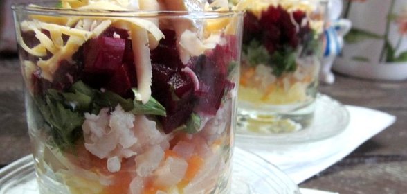 Селедка под шубой с маринованным луком