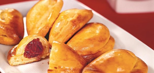 Творожные пирожки с фруктами