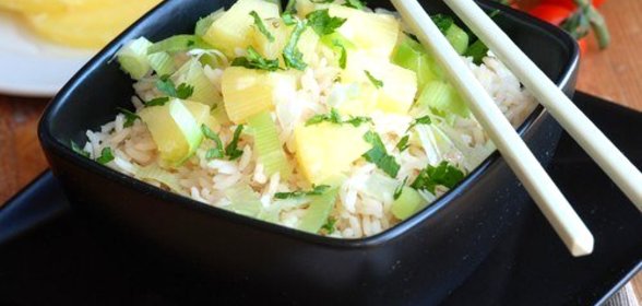 Рис с имбирем и ананасами