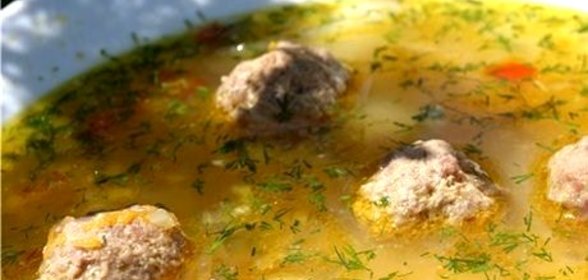 Сырный суп с фрикадельками