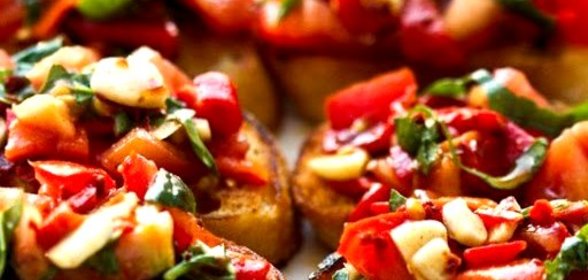 Торжественно-красная брускетта