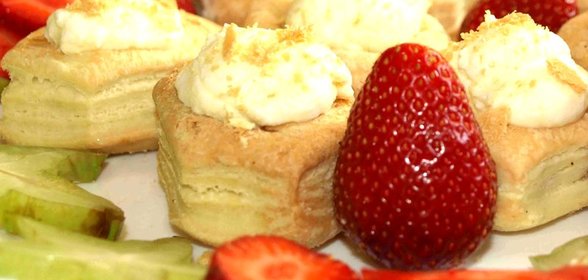 Слоенные корзиночки с сыром маскарпоне