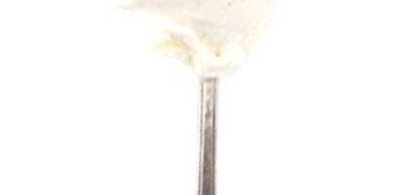 Молочное ванильное мороженое