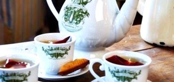 Праздничный горячий пунш в колониальном стиле