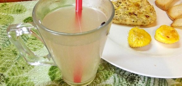 Пряный имбирный компот