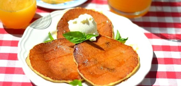 Творожные блинчики с изюмом