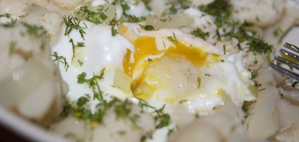 Яичница с цветной капустой и пармезаном