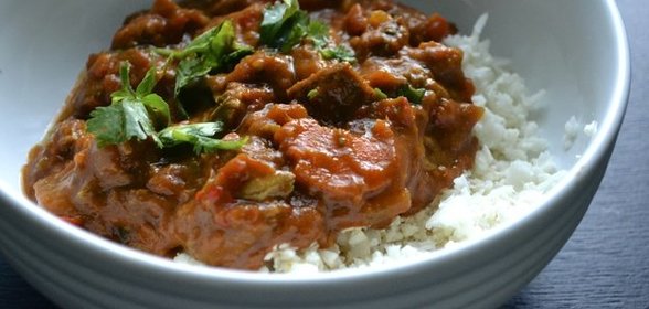 Говядина под соусом карри