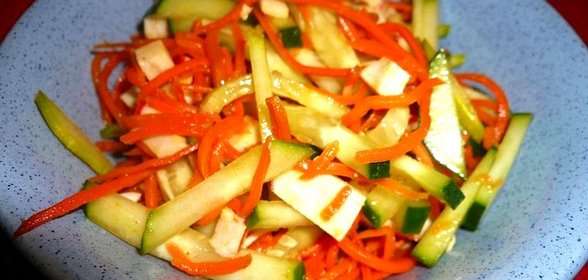 Салат остренький с крабовым мясом