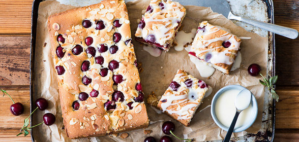 Пирог с вишней