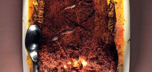 Утка в панировке из паприки с имбирно-цитрусовым соусом