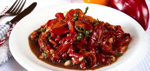 Салат из печёных перцев