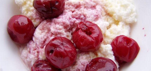 Творожный крем с вишней