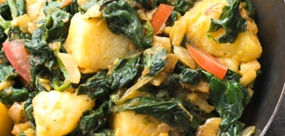 Шпинат с картофелем