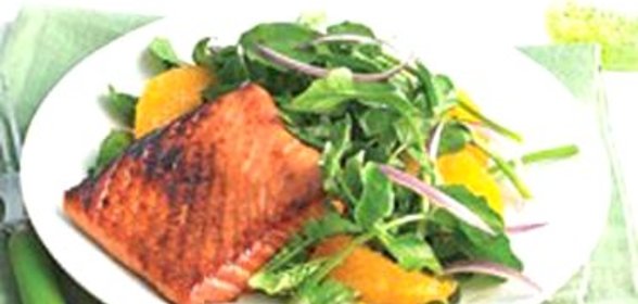 Лосось с кресс-салатом