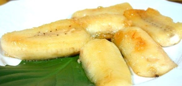 Бананы в карамели из сахара