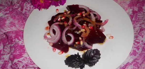 Свекольный салат с гранатом