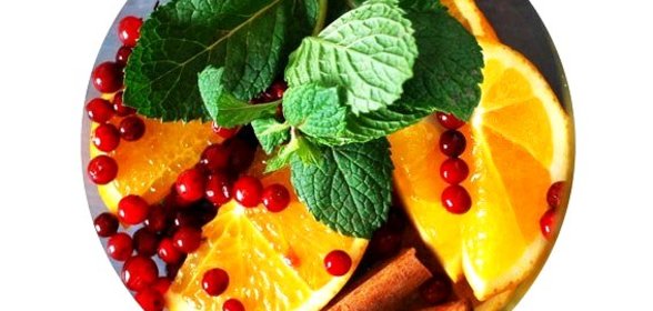 Согревающий чай с апельсином и корицей