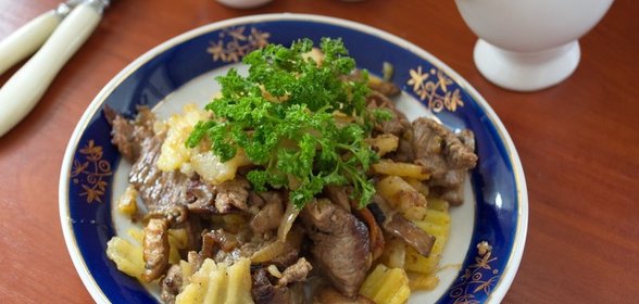 Картофельное рагу с мясом