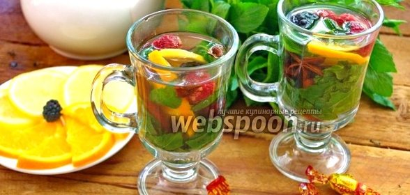 Деревенский чай с ягодами
