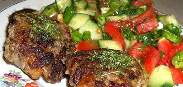 Вкусные мясные котлеты