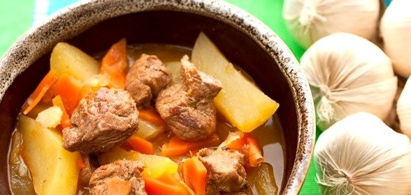 Рагу из свинины с картошкой