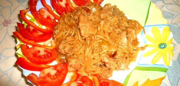 Вермишель жареная с мясом