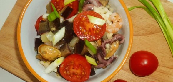 Закуска из баклажанов и морепродуктов