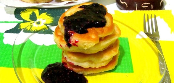 Оладьи с изюмом