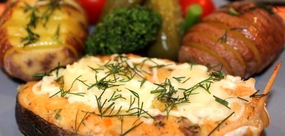 Семга на пару, фаршированная печенью и морковью