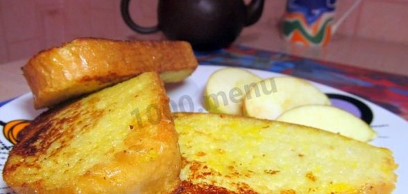 Сладкие гренки с яйцом и молоком